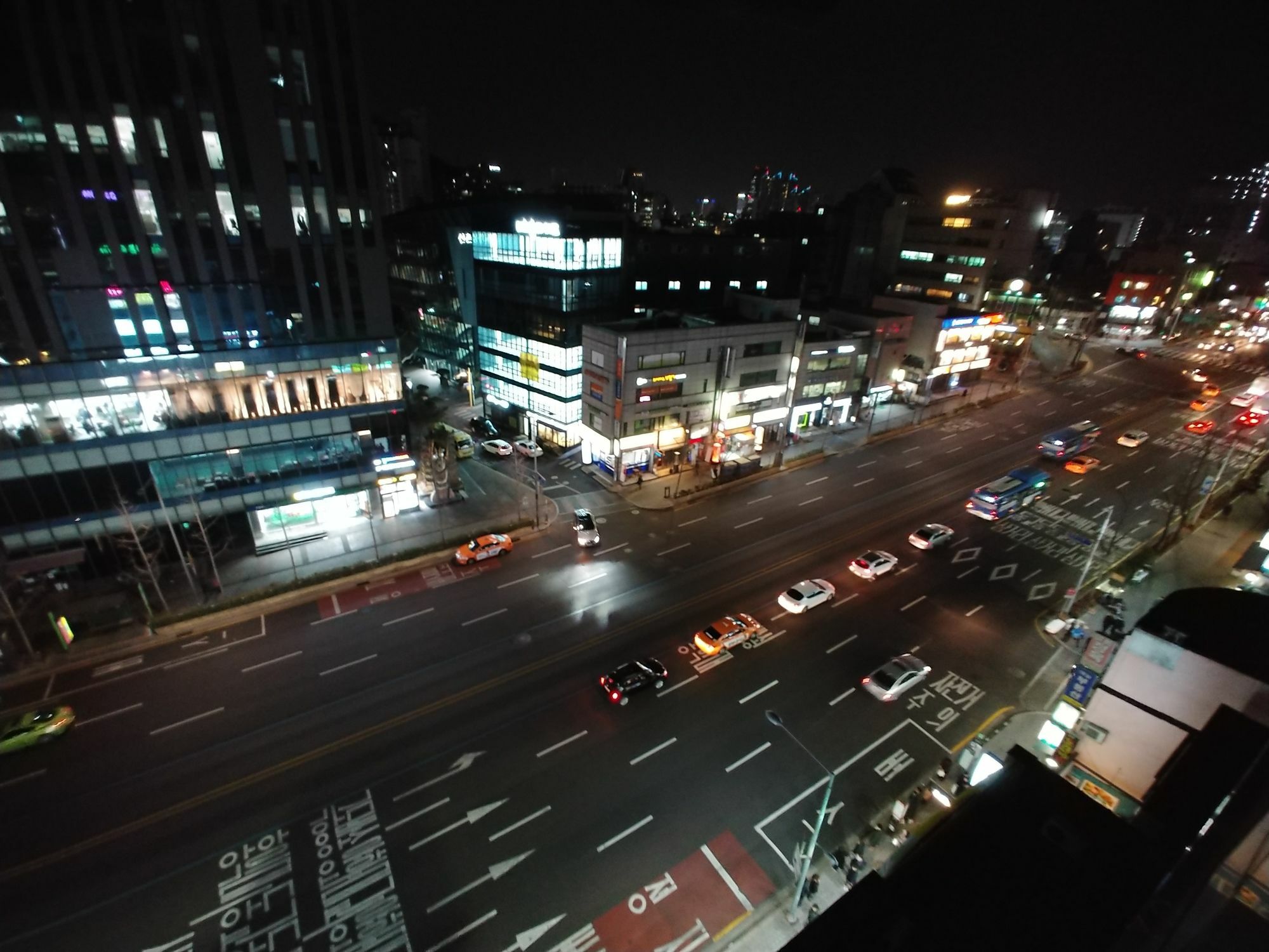 ホテル Roadhouse Hongdae Shinchon ソウル特別市 エクステリア 写真
